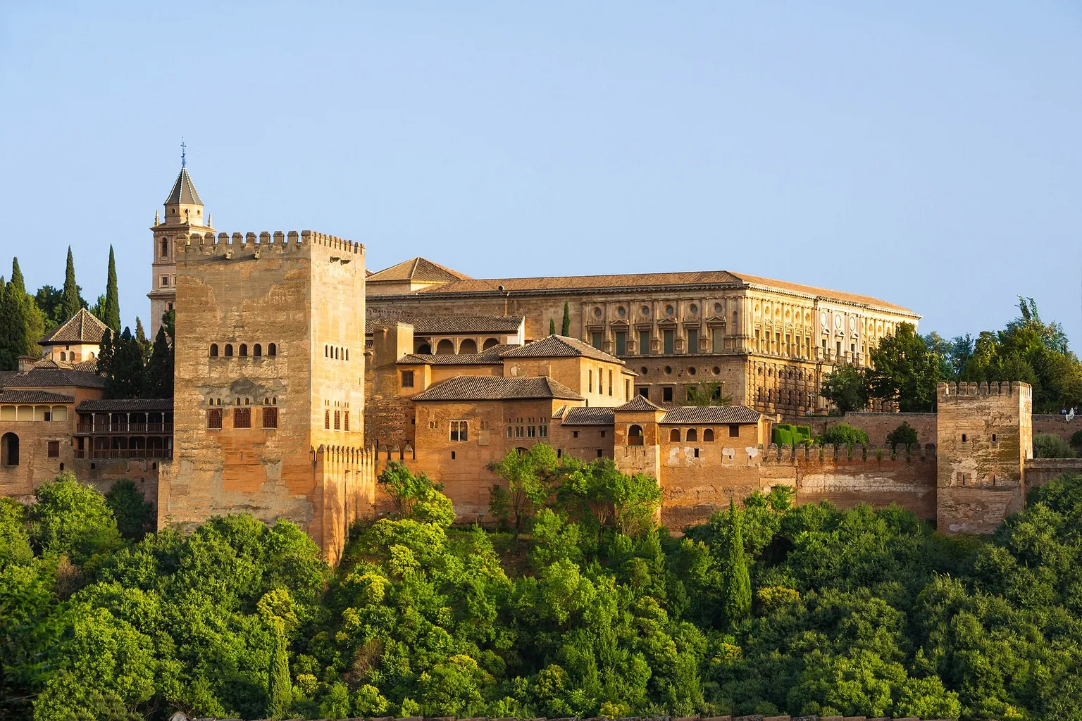 Horaires de l'Alhambra : pourquoi ces variations saisonnières