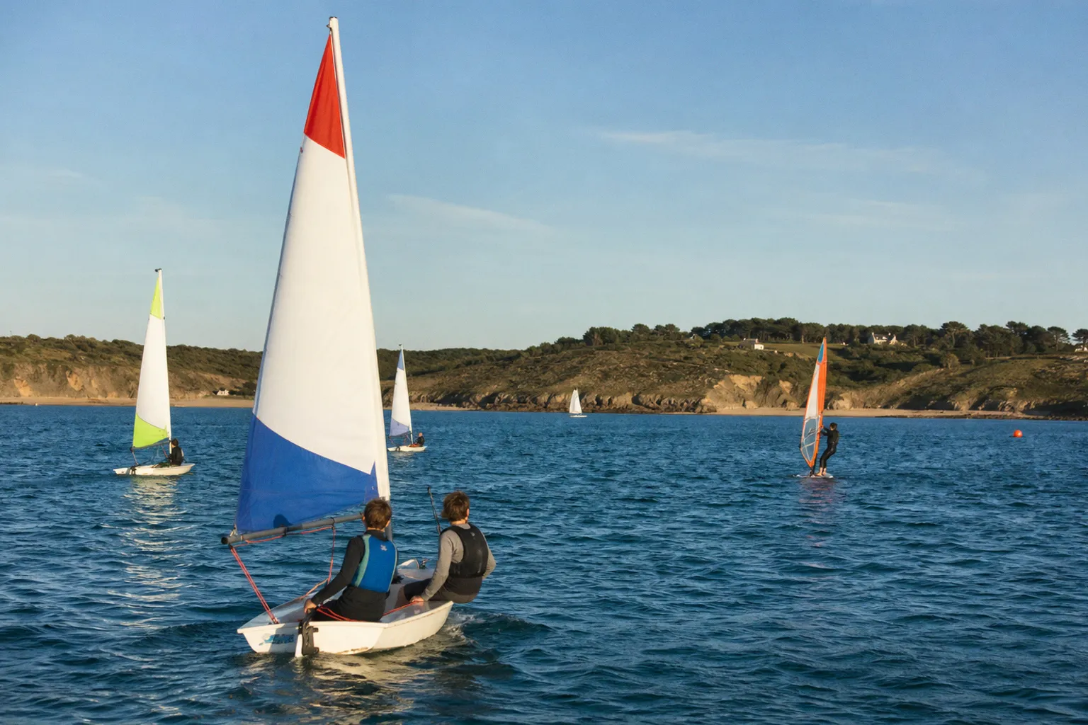 Centre nautique d'Erquy : pourquoi la fréquentation des stages est en baisse cet été