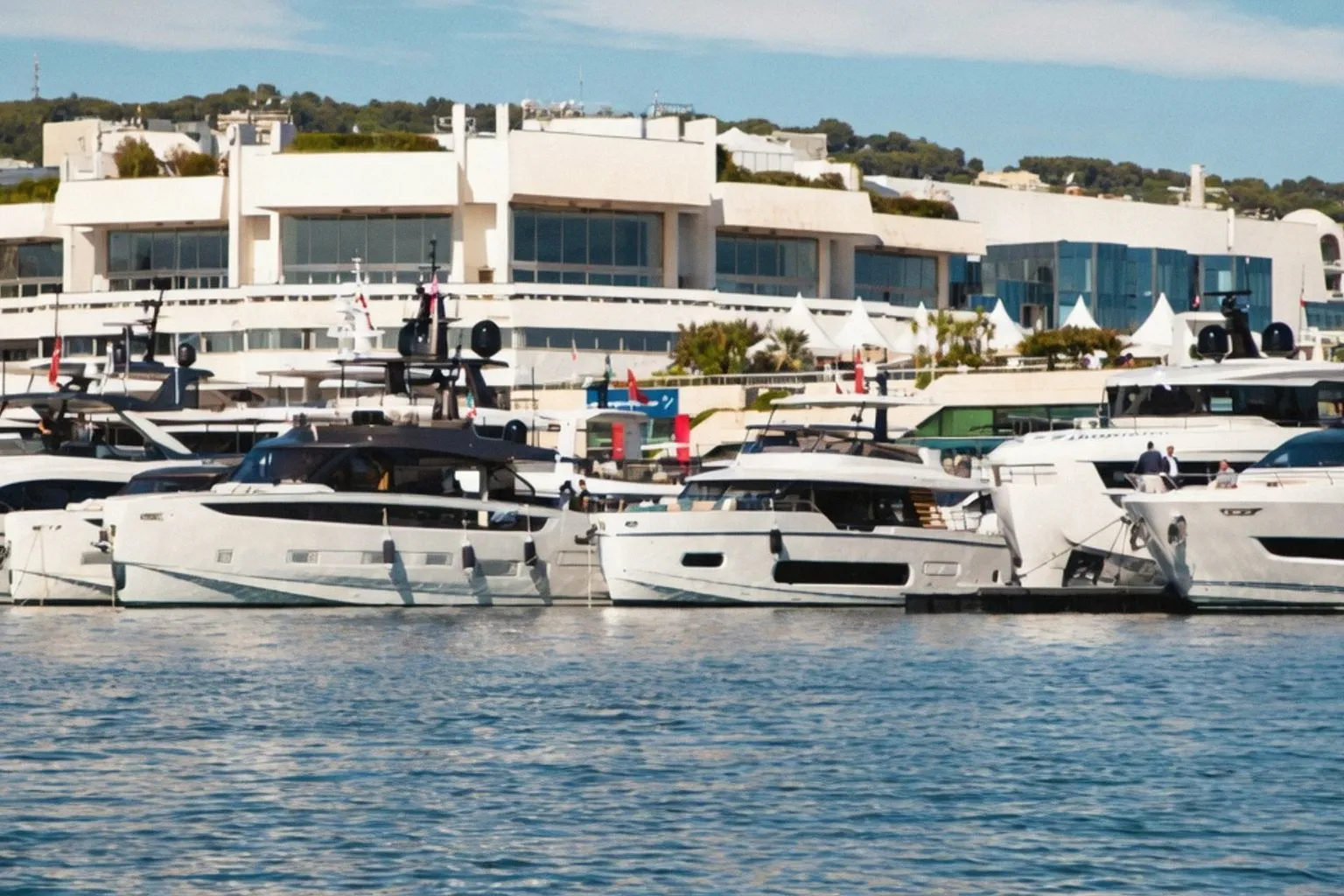 Grand Pavois 2026 : comment l'éco-navigation transforme le nautisme