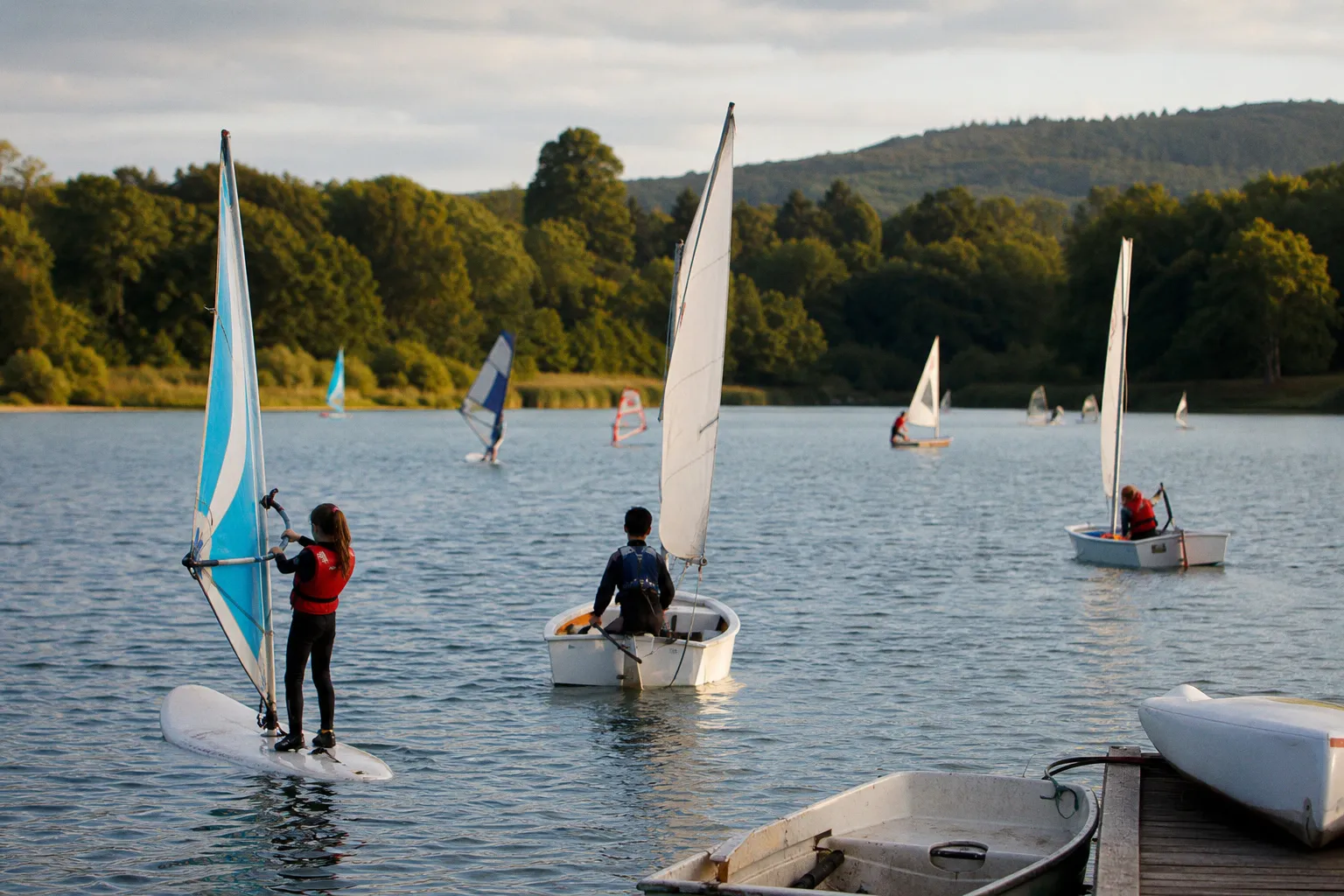 LE CREUSOT : A la découverte des sports nautiques