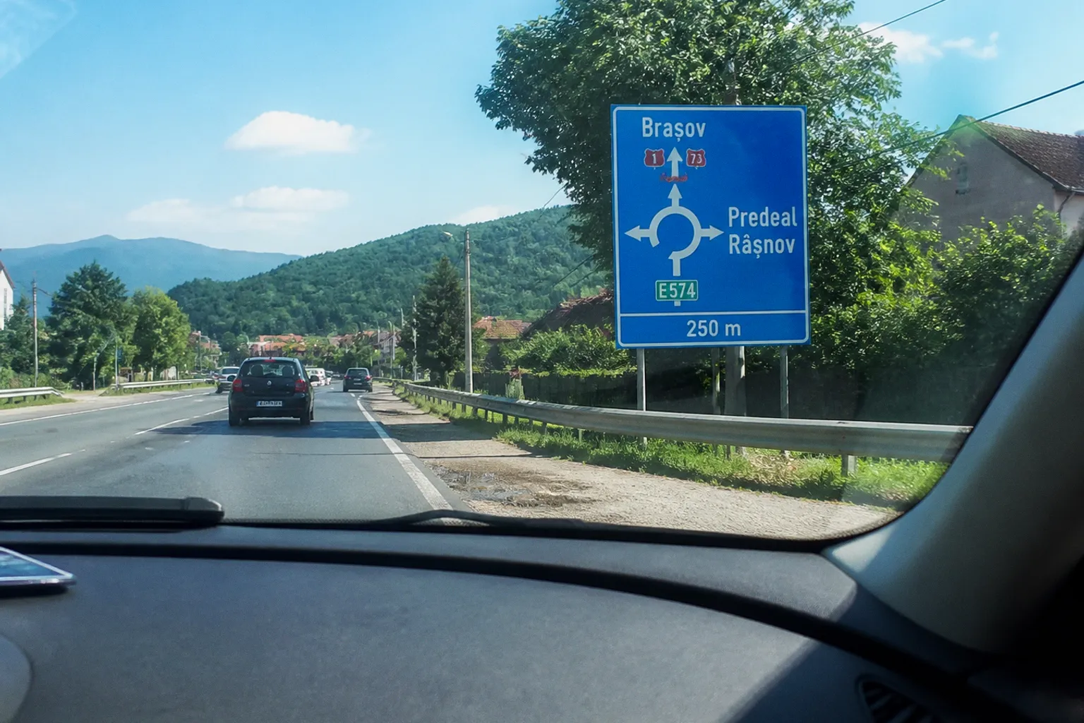 Location de voiture à Brașov (Roumanie) : guide pratique