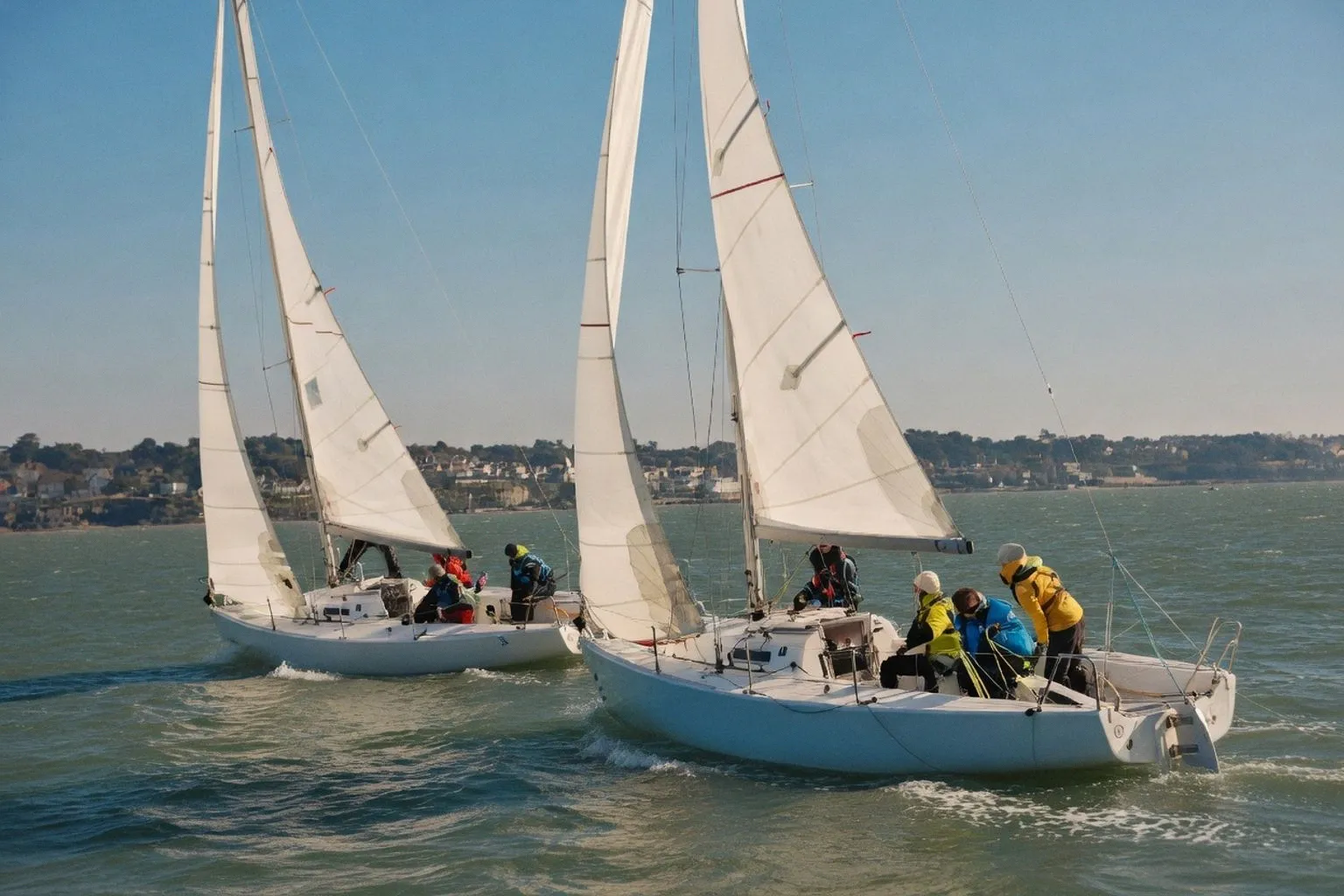 Navigation à l'année en J80 : le nouveau programme du Club Nautique de Pornichet