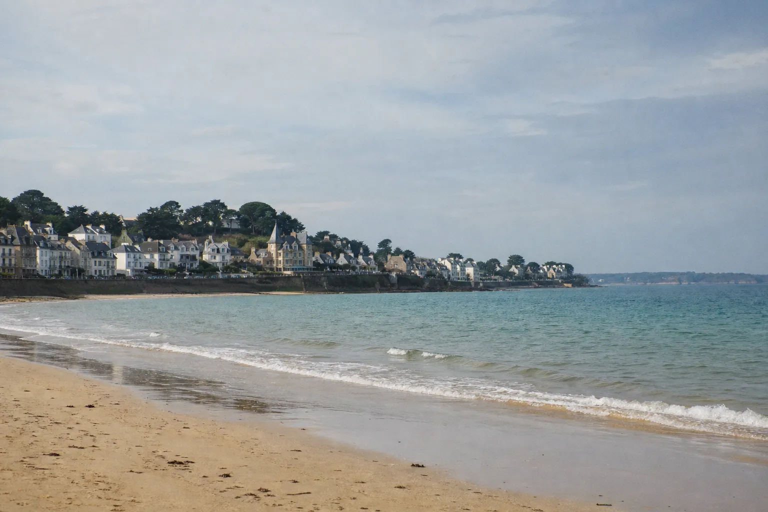 Plage du Val André : baignade et activités nautiques suspendues
